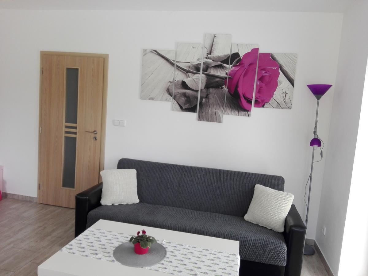 Apartmany Na Rozcesti Lomnice nad Popelkou Экстерьер фото