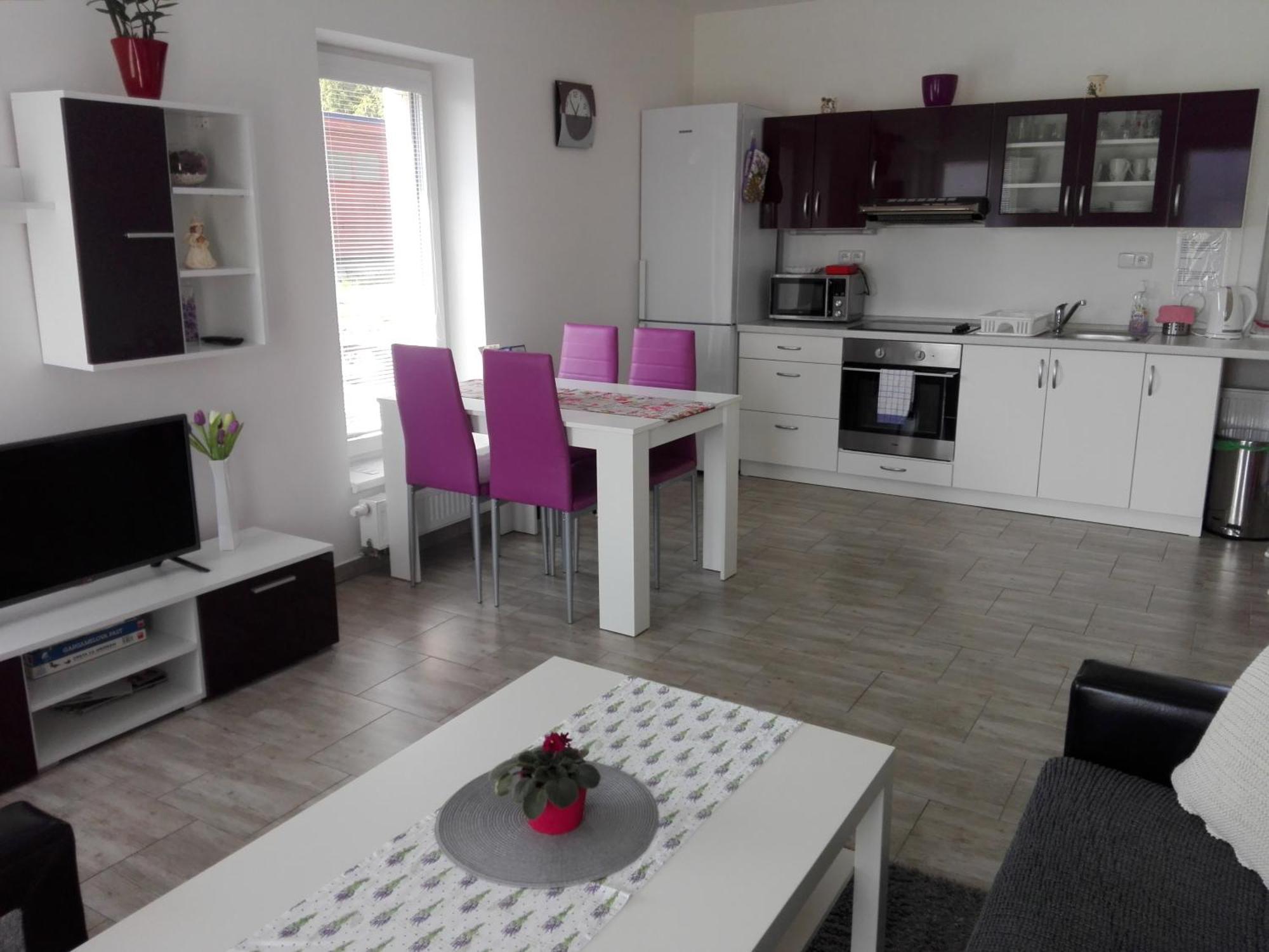 Apartmany Na Rozcesti Lomnice nad Popelkou Экстерьер фото